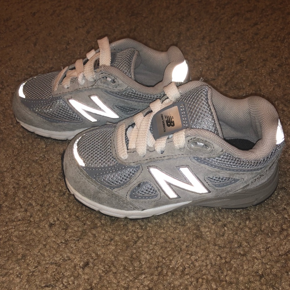 NWOT Toddler New Balance 990 Size 7c